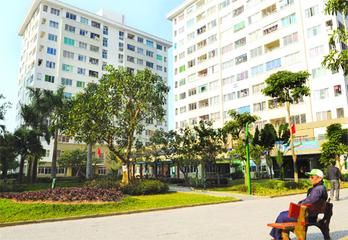 “Thượng đế” cũng bị ép!