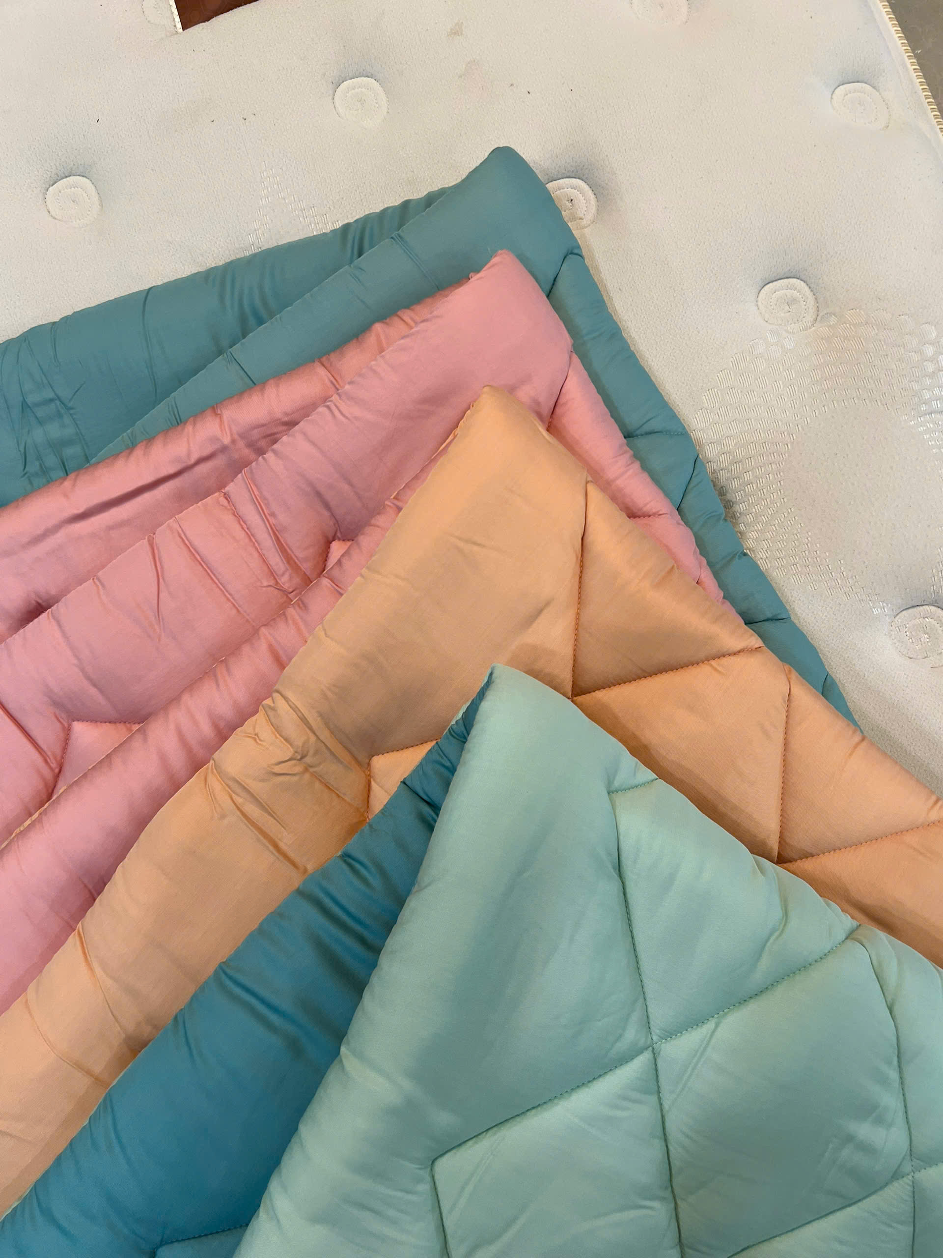 Nệm lụa mát Tencel đa năng gấp gọn ByGu