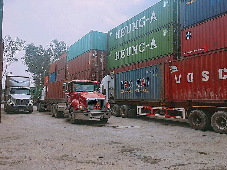 Tân Việt Khánh Depot: Vị trí thuận lợi, Bãi đẹp, Trang thiết bị hiện đại.