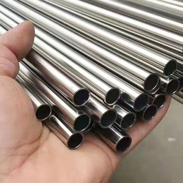 Khung Thép Sơn Tĩnh Điện Hay Inox: Bài Toán 