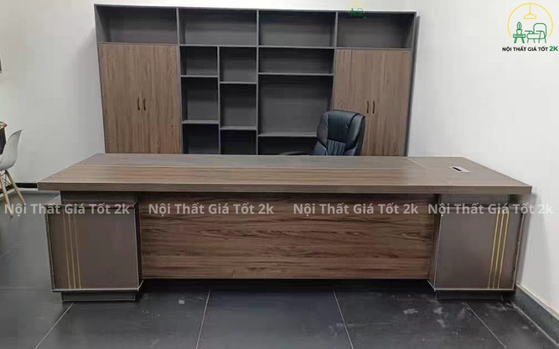 bàn và tủ phòng giám đốc