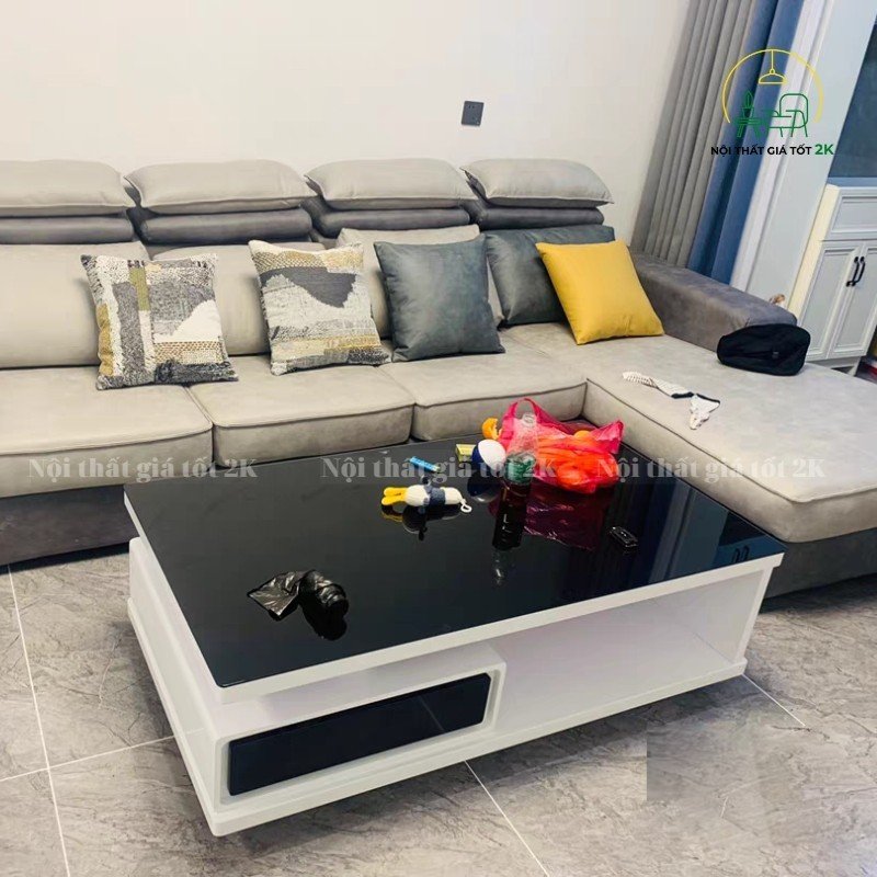 Bàn Sofa Mặt Kính Đen Sang Trọng BTS015