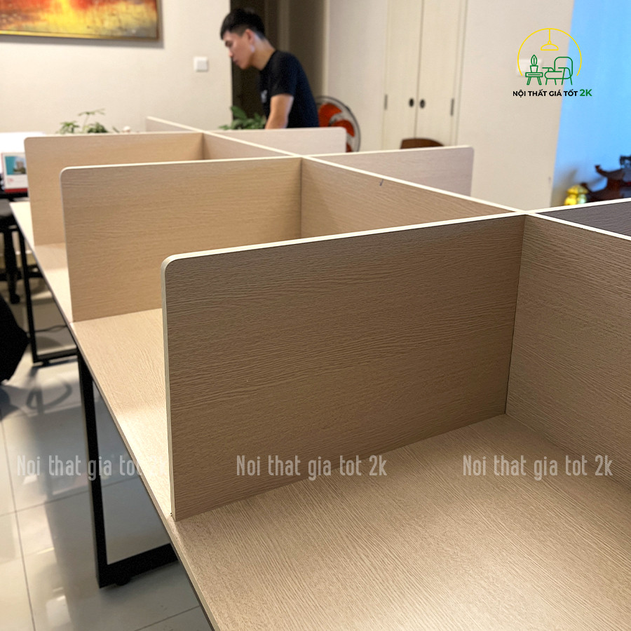 Cụm Bàn Làm Việc 8 Người Có Vách Ngăn