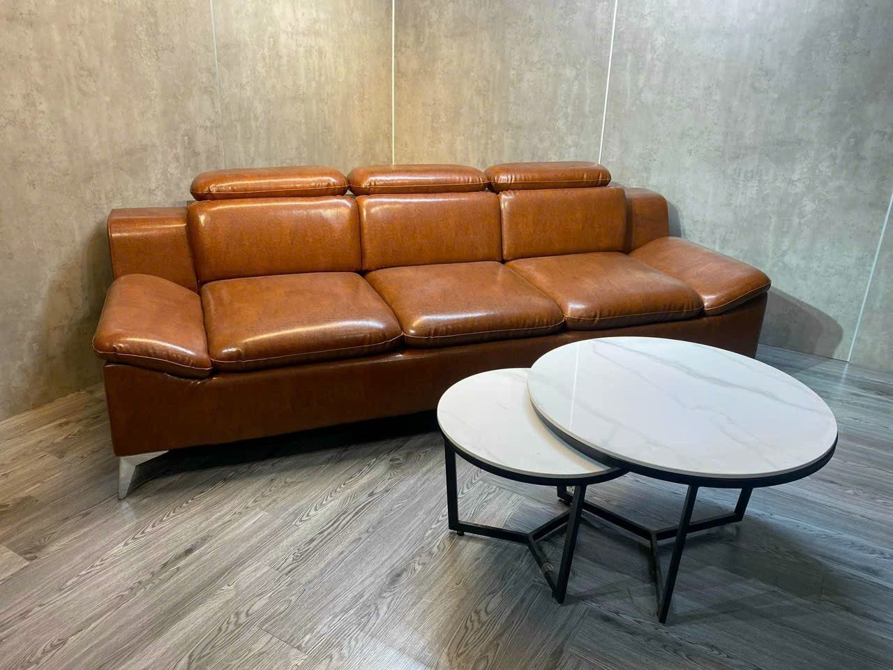 sofa da phòng khách