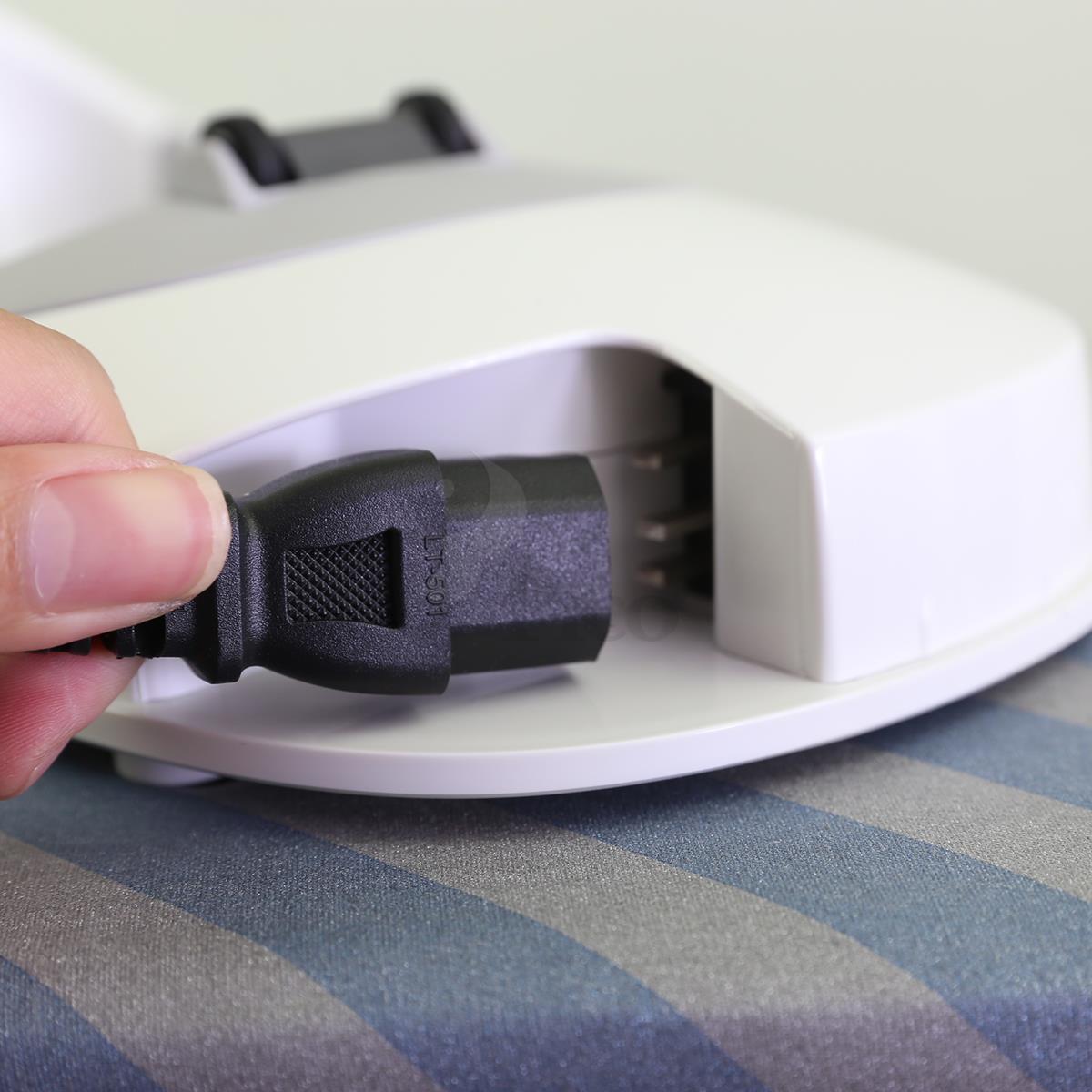 Bàn là hơi nước không dây Panasonic NI-L700SSGRA