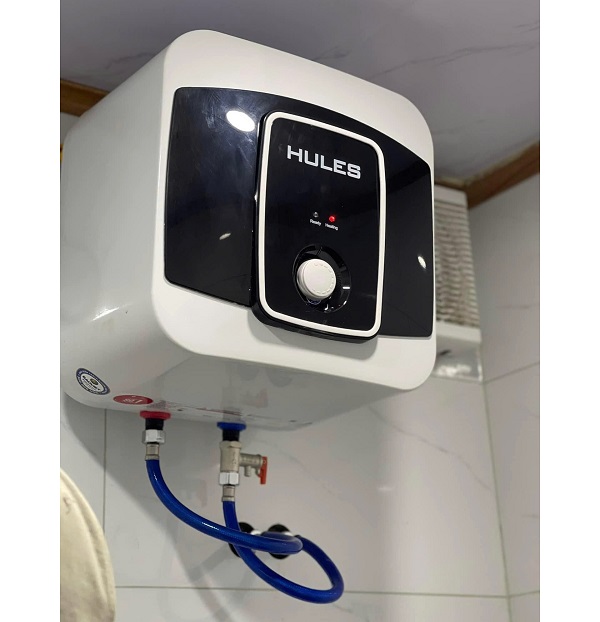 Bình nóng lạnh vuông Rossi Hules 20L HE20SQ