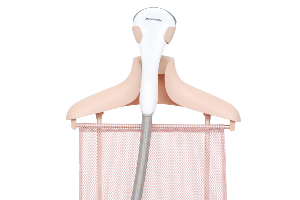 Bàn ủi hơi nước Panasonic NI-GWE080WRA