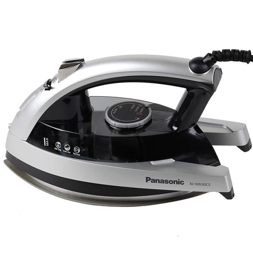 Bàn ủi hơi nước Panasonic NI-W650CSLRA