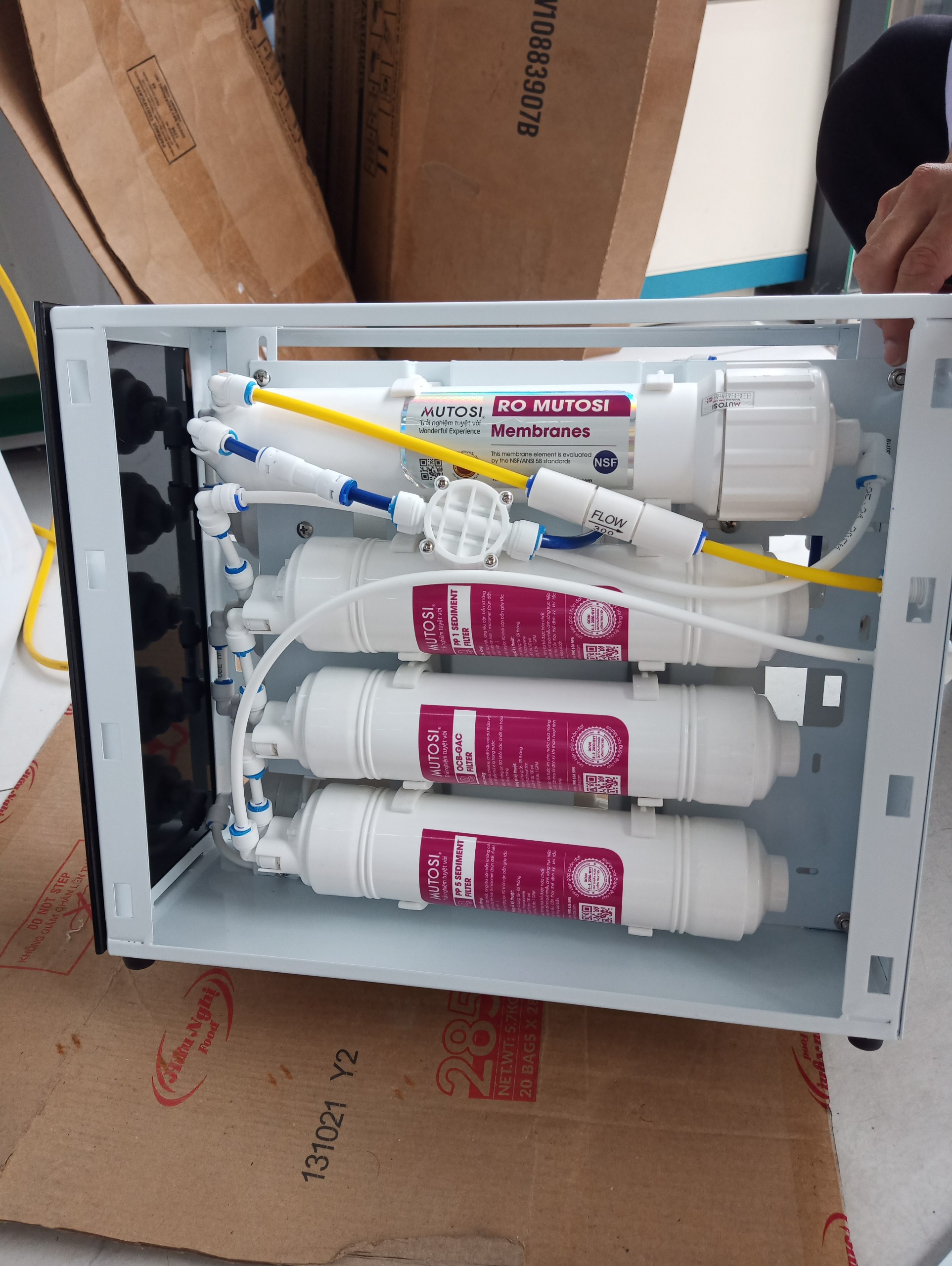 Máy lọc nước để gầm không dùng điện MP-U110-BK1NK