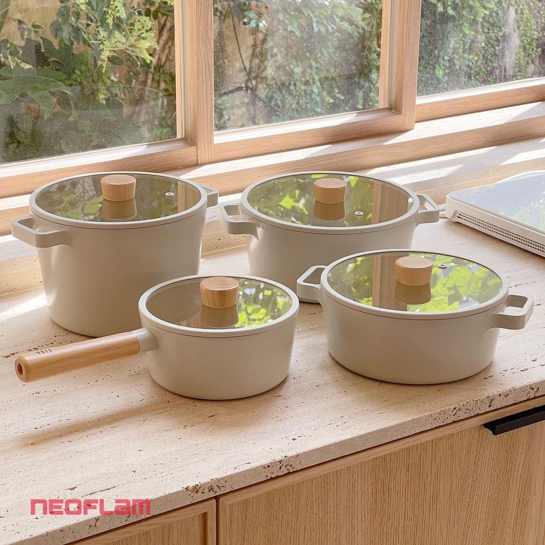 Nồi sâu Neoflam Fika Hàn Quốc 22cm dung tích 4.2l