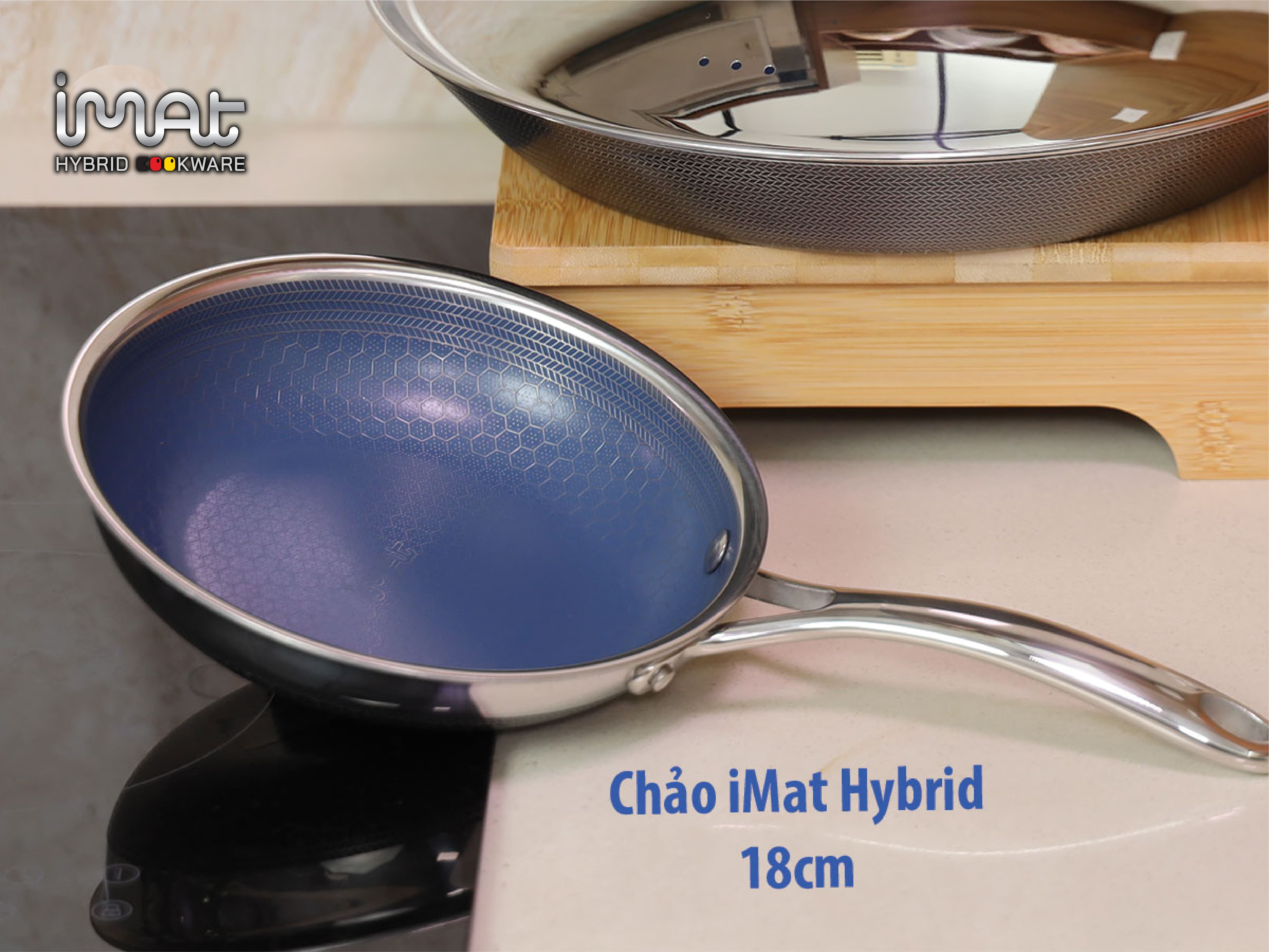 Chảo đa năng iMat Hybrid 28cm, có vung (lòng xanh)