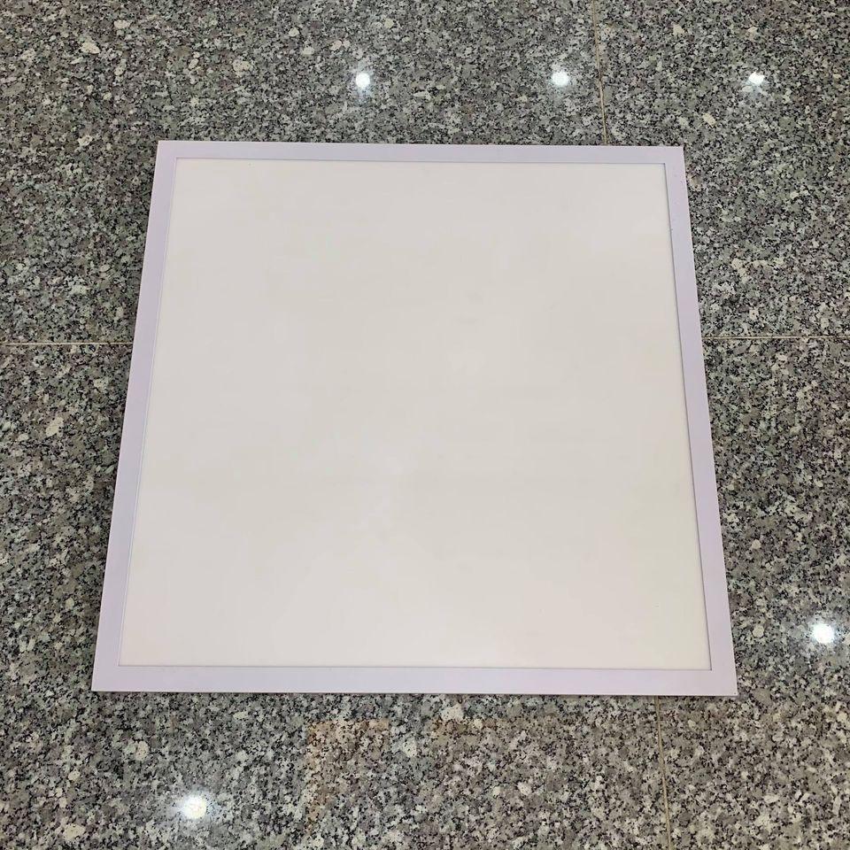 Đèn Panel LED ốp nổi lắp trần bê tông kích thước 600x600 công suất 40-48W mã ZPN600x600-ON 