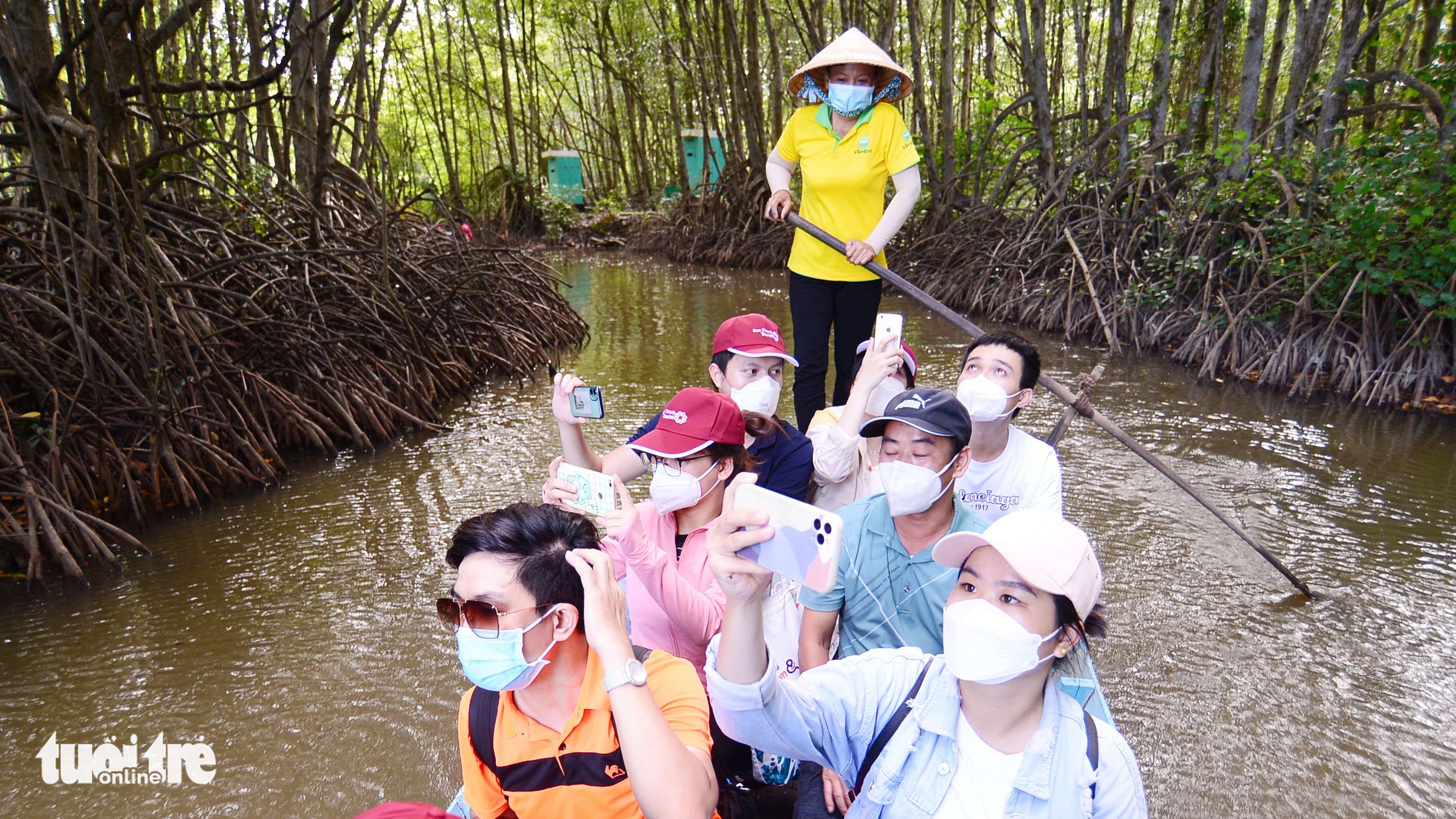 Cần giảm thuế, phí để cứu ngành du lịch