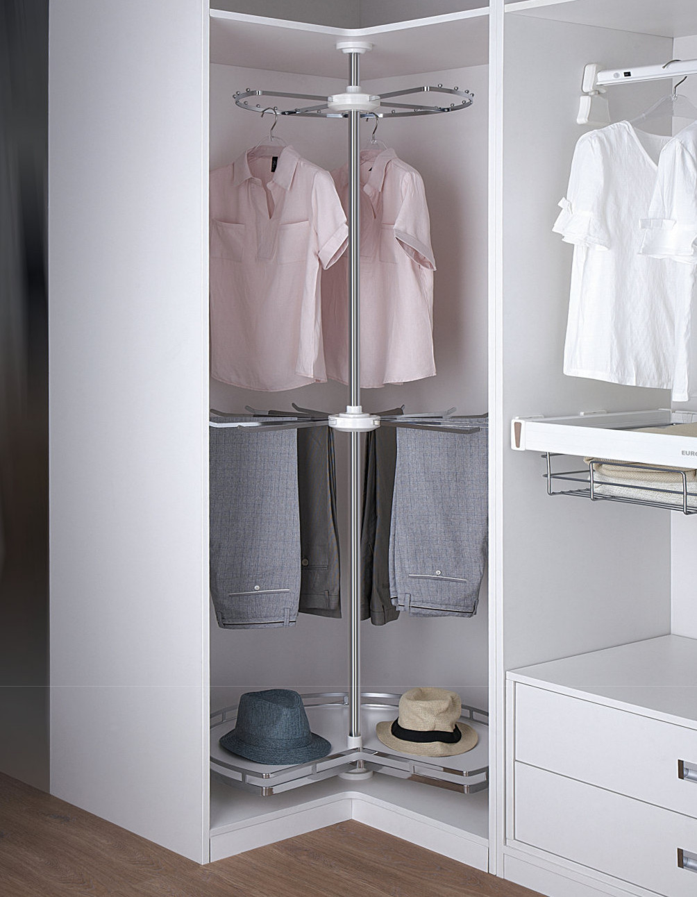 Giá Treo Đồ Góc 3 Tầng Eurogold