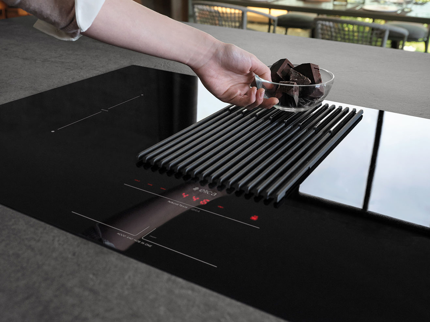 Máy Hút Mùi Kết Hợp Bếp Từ NEKOLA TESLA LIBRA