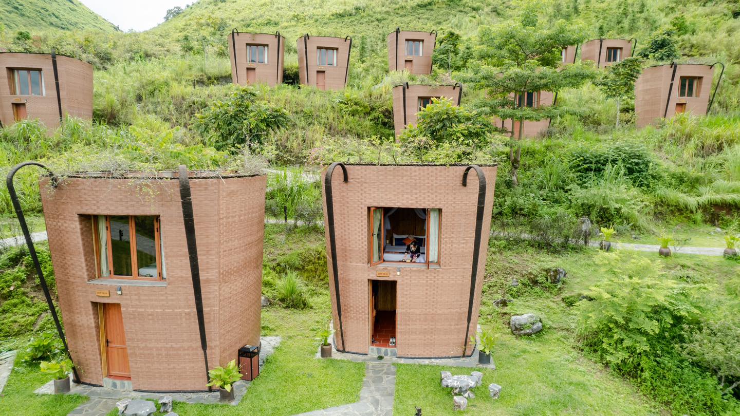 Khám phá Bungalow Quẩy Tấu tại H'mong Village – Hà Giang: Nghỉ dưỡng độc đáo, giá hấp dẫn, đậm đà bản sắc