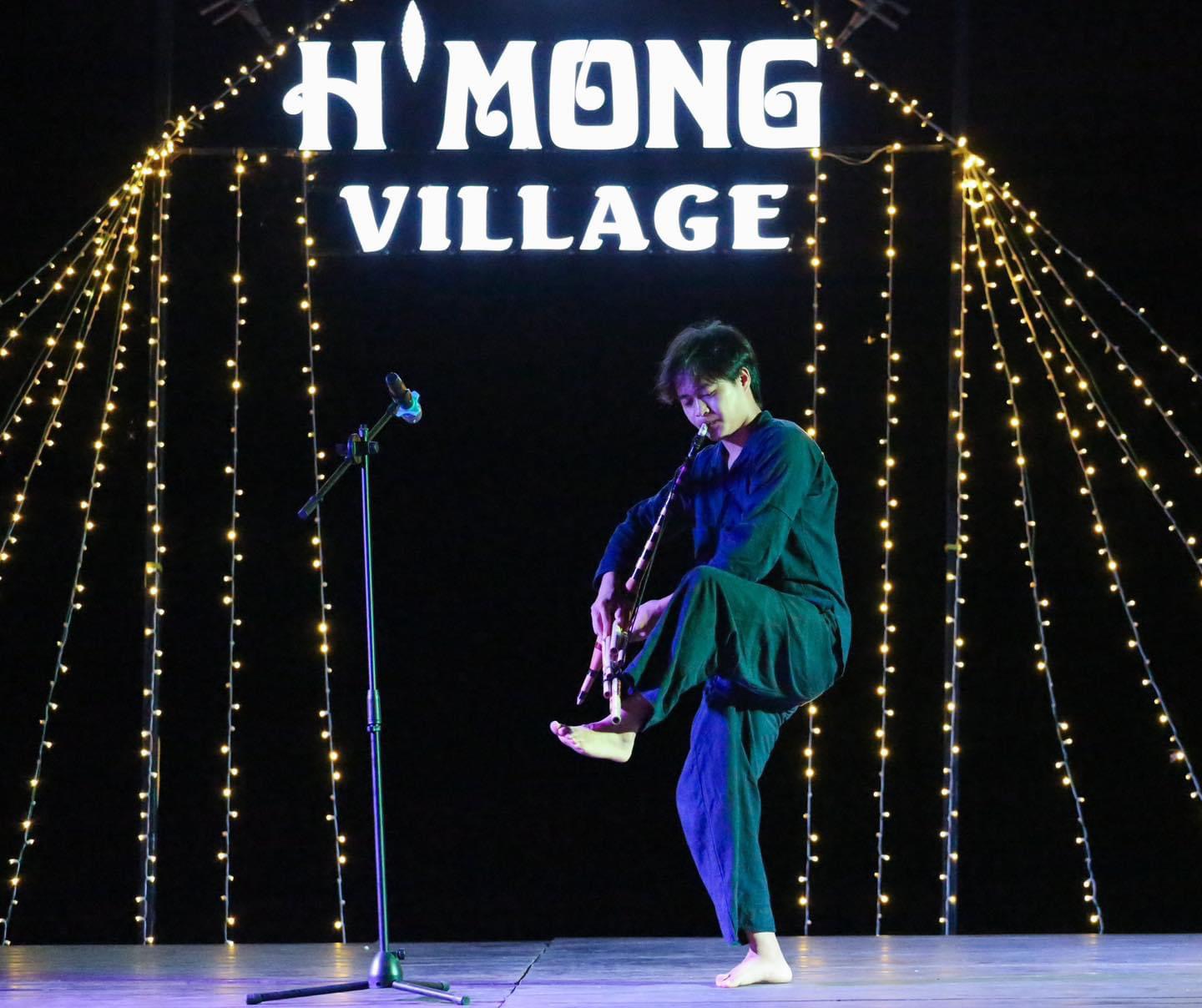 Hoà mình vào âm thanh tiếng Khèn Mông tại H'mong Village!