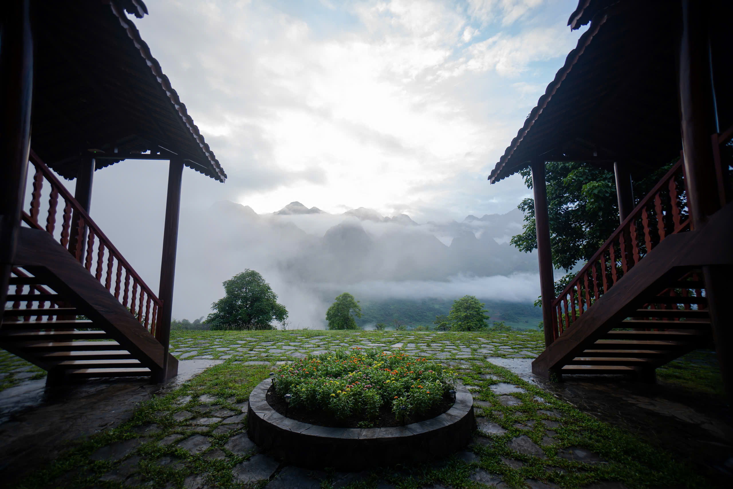 Bản làng trên mây và hàng trăm thắc mắc về tên gọi