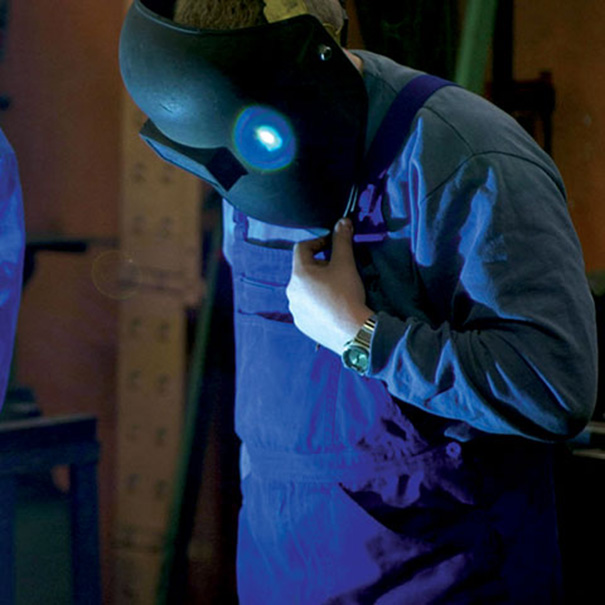 5 THIẾT BỊ AN TOÀN HÀN CẦN THIẾT KHI MỚI BẮT ĐẦU