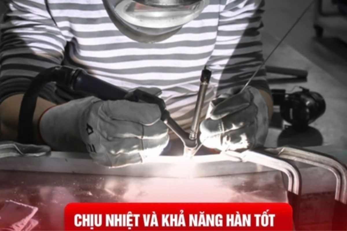 Nhôm tấm - Ưu điểm vượt trội và ứng dụng quan trọng trong sản xuất