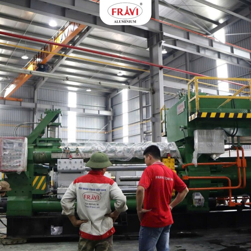 dây chuyền đùn ép nhôm