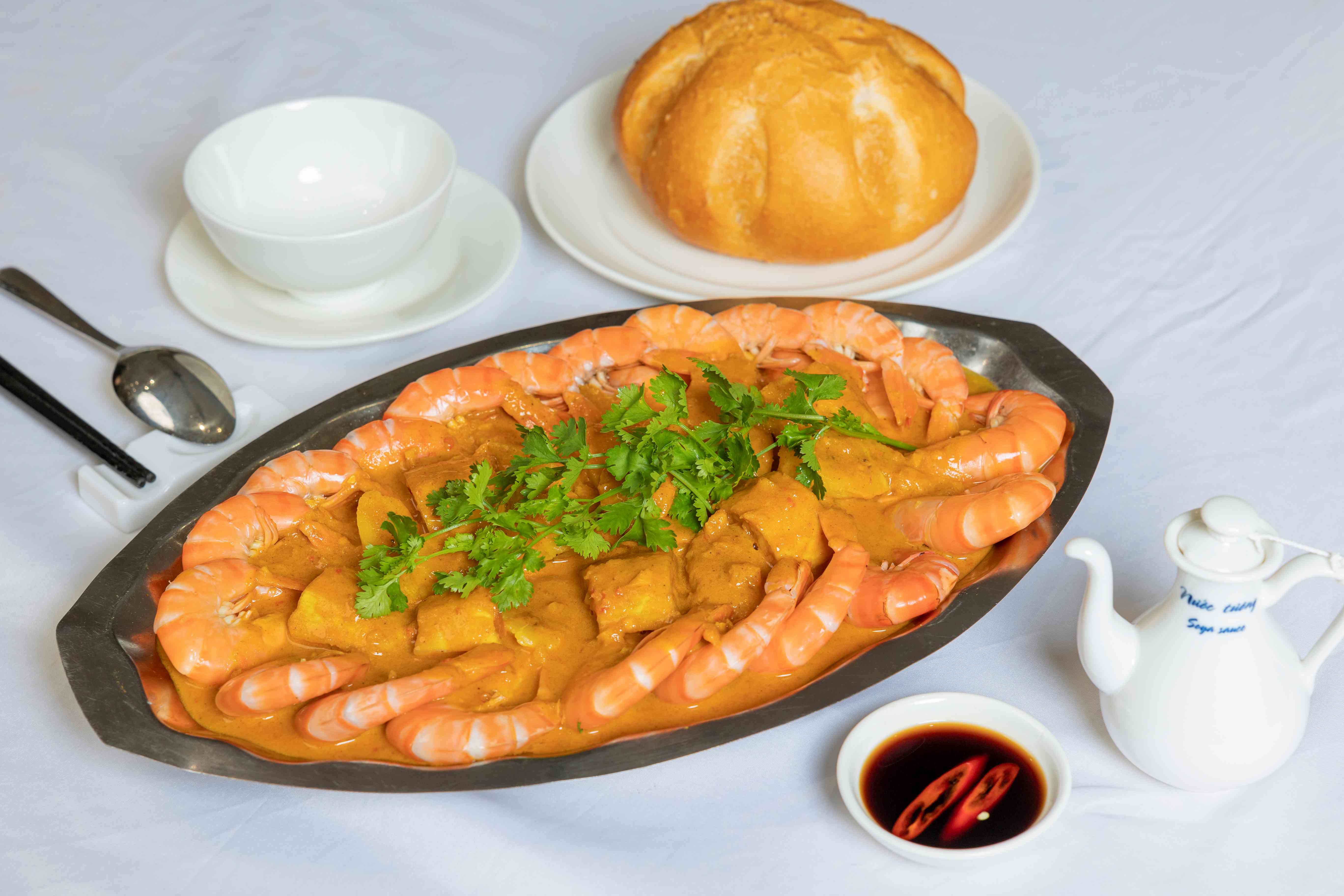 CÀ RI TÔM THÁI ĐỎ