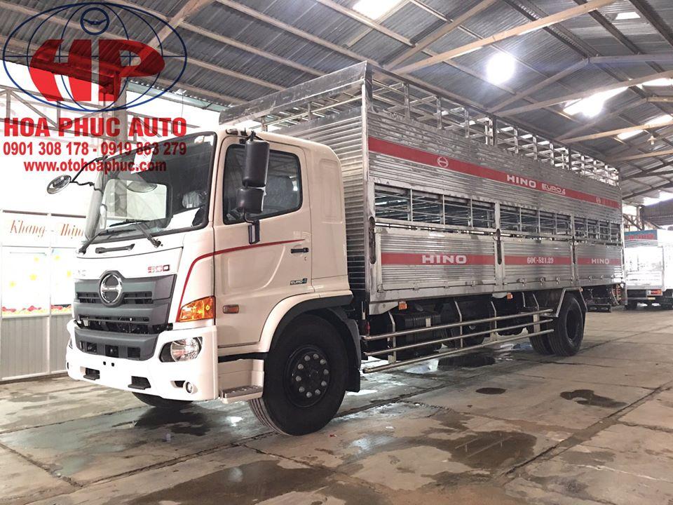 HINO FG CHỞ GIA SÚC. TẢI TRỌNG 8 TẤN