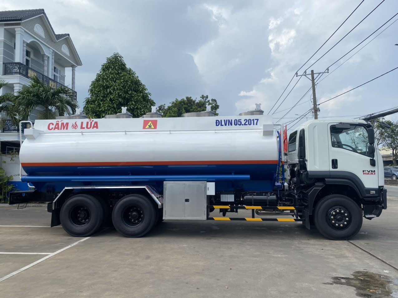 XE BỒN NHÔM ISUZU FVM34TE4 20 KHỐI