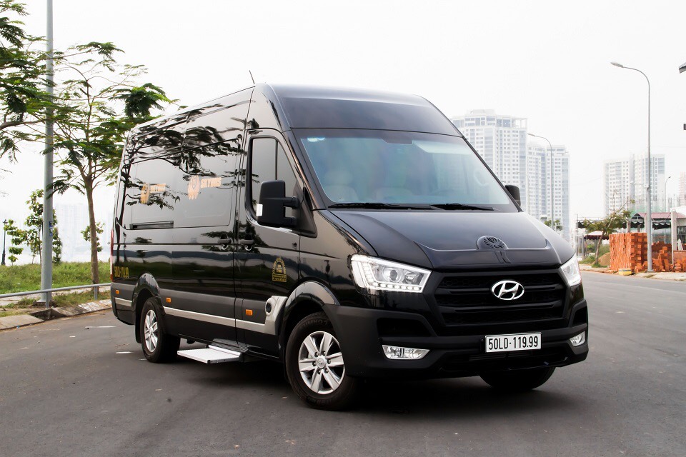 Hyundai Solati 16 chỗ
