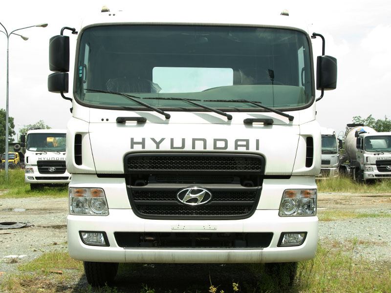 HD 1000 đầu kéo