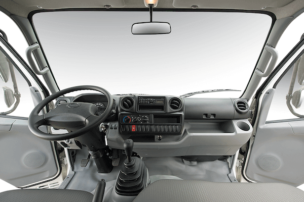 HINO XZU352L E4 3,5T