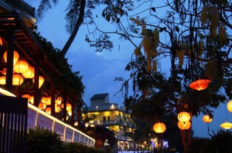 Về Hội An ngắm đèn lồng phố cổ