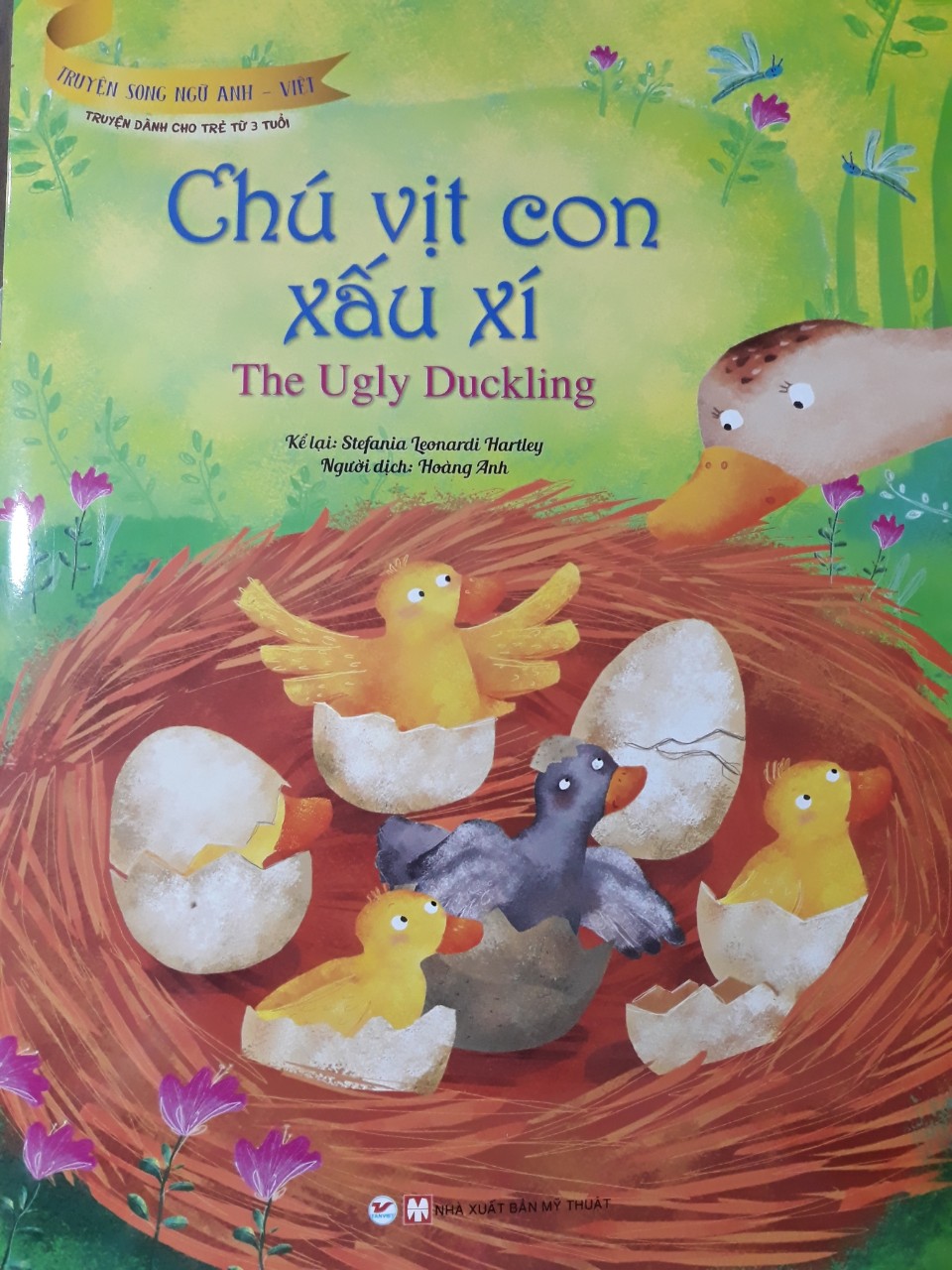 Truyện Tranh Song Ngữ Anh - Việt: Chú Vịt Con Xấu Xí