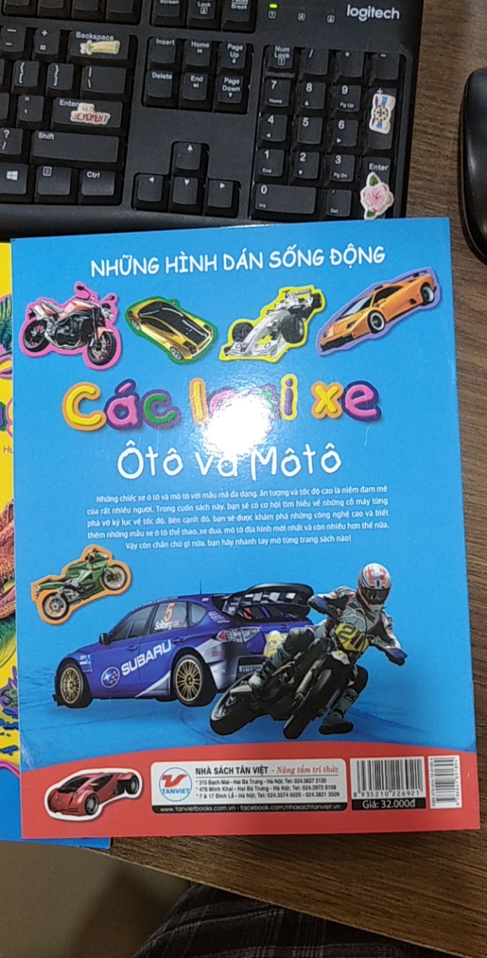 Những Hình Dán Sống Động - Các Loại Xe Ô tô Và Mô tô
