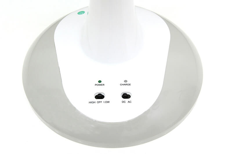 Quạt sạc điện Sunhouse SH762