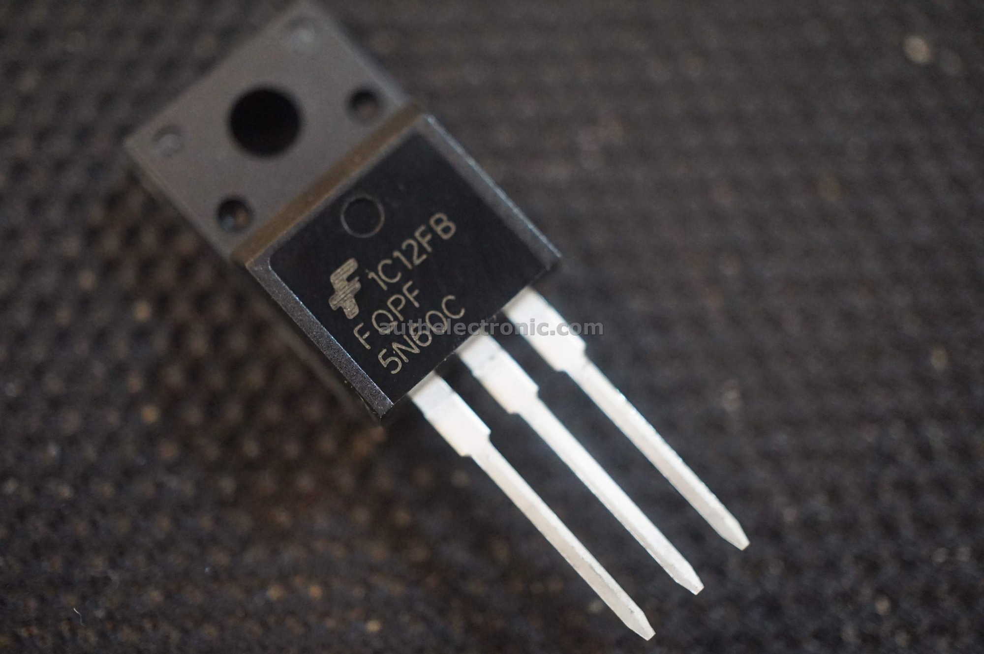 5PCS X FCP13N60N TO-220 600V 13A N-channel FET