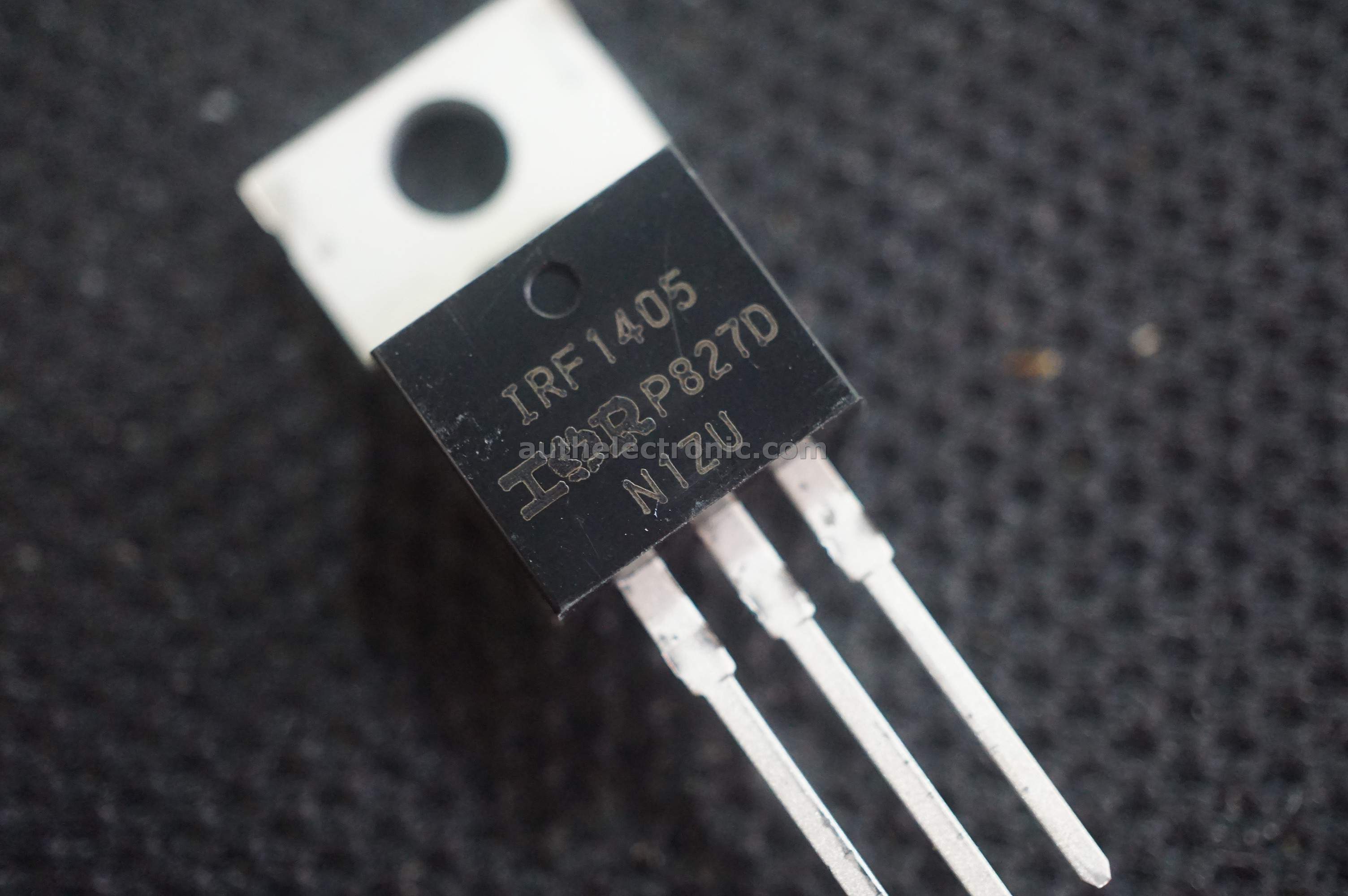2 pc irf1405 irf1405pbf N-Channel 55 V 169 A 330 W 0,0053r to220 New