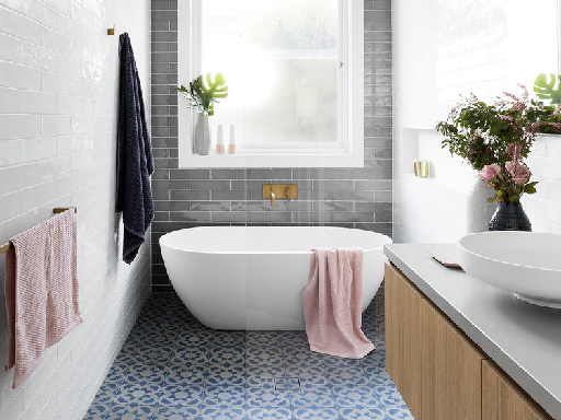 Những mẫu kệ tuyệt vời giúp tăng sức chứa phòng tắm