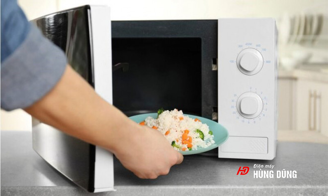 công dụng của lò vi sóng