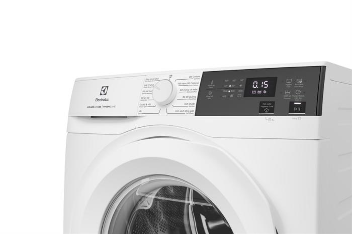 Máy giặt Electrolux UltimateCare 300 Inverter 10 kg EWF1024D3WC - Mới 2024