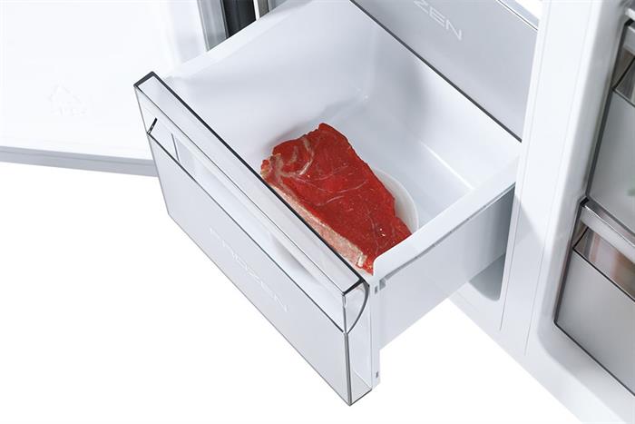 Tủ lạnh Hisense Inverter 550 lít Side By Side RS708N4EBND