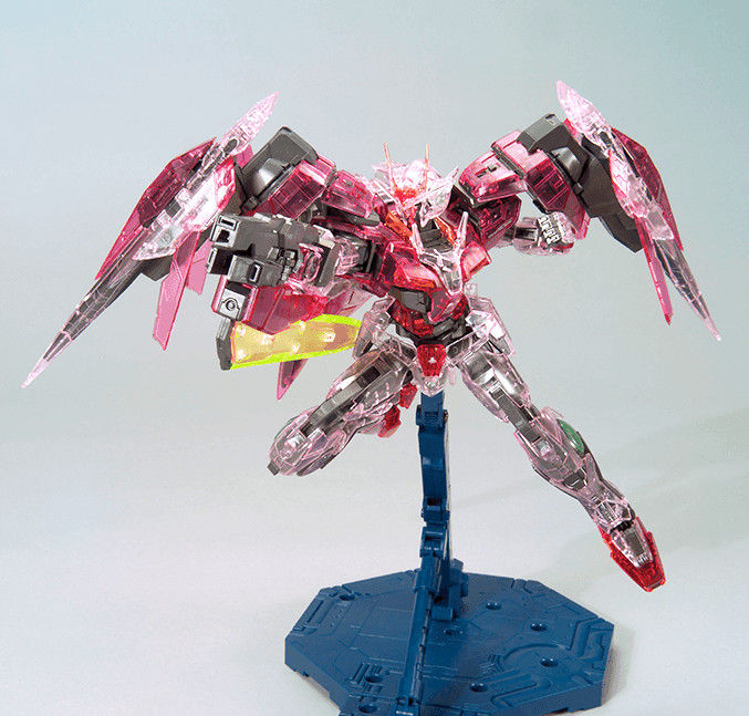 MG 1/100 GUNDAM 00 TRANS-AM RAISER (CLEAR COLOR) THE GUNDAM BASE LIMITED