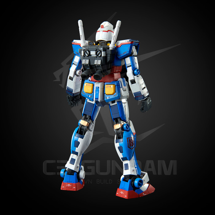 Bandai RG 1/144 RX-78-2 Gundam (Team Bright Custom)