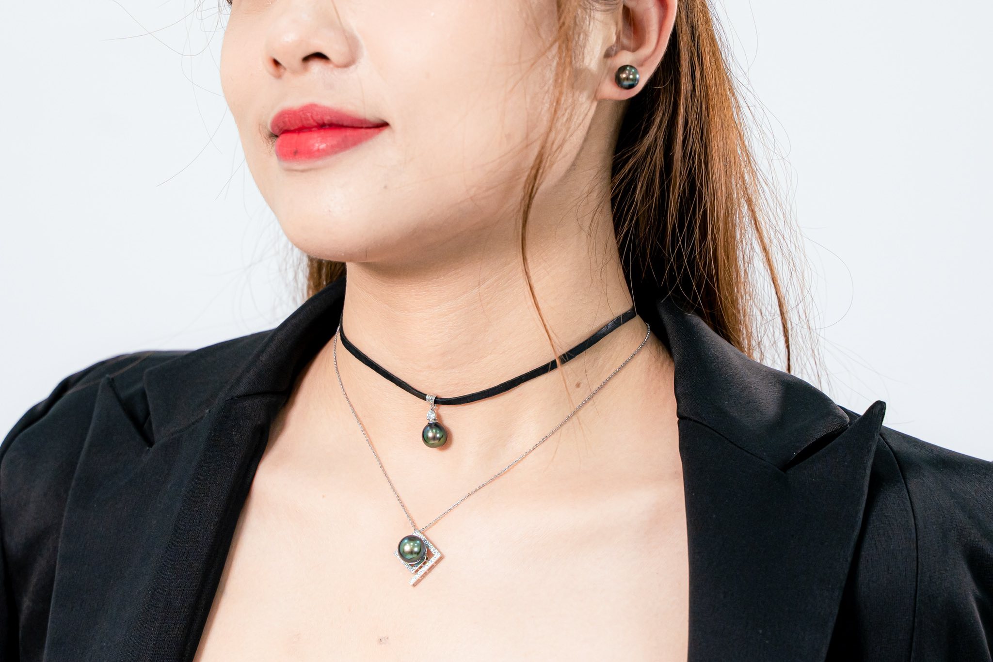 Dây Chuyền Ngọc Trai Cho Mẹ: Món Quà Của Sự Biết Ơn 