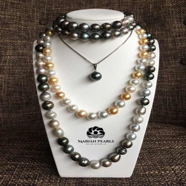 Các chuỗi vòng cổ ngọc trai từ Marian Pearls