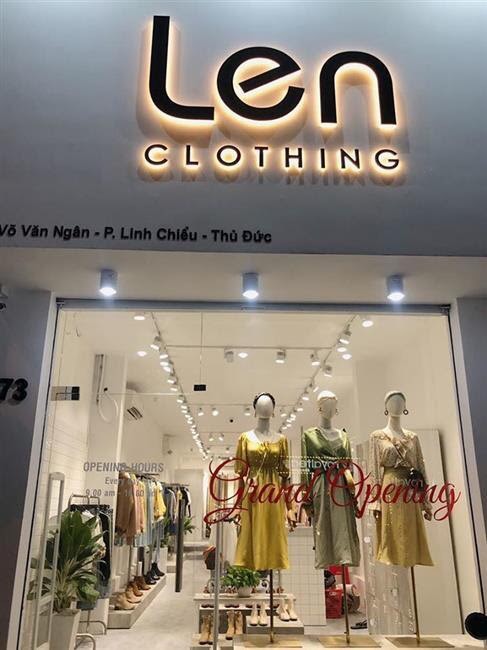 THI CÔNG BẢNG QUẢNG CÁO SHOP THỜI TRANG