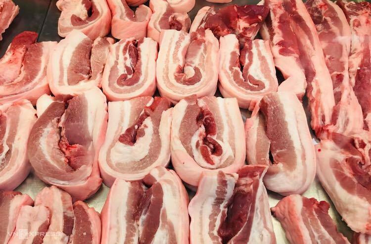 Cách phân biệt thịt lợn sạch và thịt lợn bệnh, ngâm hóa chất