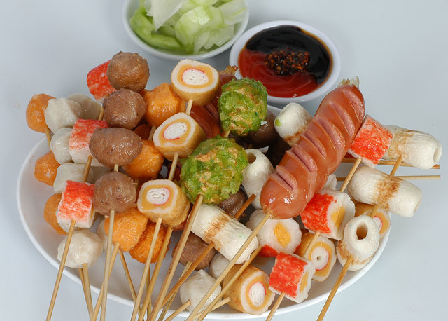 Top 10 món ăn vặt vỉa hè vừa ngon, vừa rẻ lại hợp vệ sinh không thể bỏ qua khi đến với Sài Gòn
