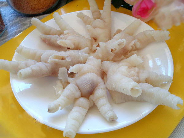 CÁCH RÚT XƯƠNG CHÂN GÀ – TƯỞNG KHÓ MÀ DỄ