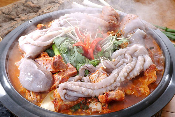 HƯỚNG DẪN SƠ CHẾ MỰC, BẠCH TUỘC VÀ MỘT SỐ LƯU Ý KHI ĂN?